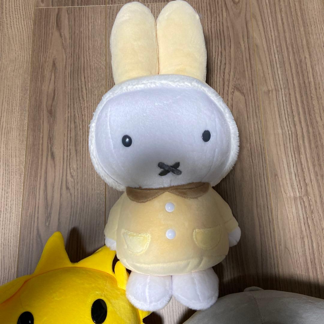 A賞 特大サイズぬいぐるみミッフィー ふわふわのお洋服 約48cm おまけ2