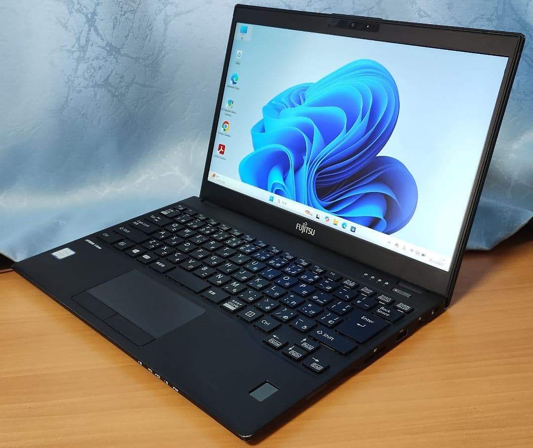 理由有 RAM8G 8世代 Corei5 LIFEBOOK U939/A - メルカリ