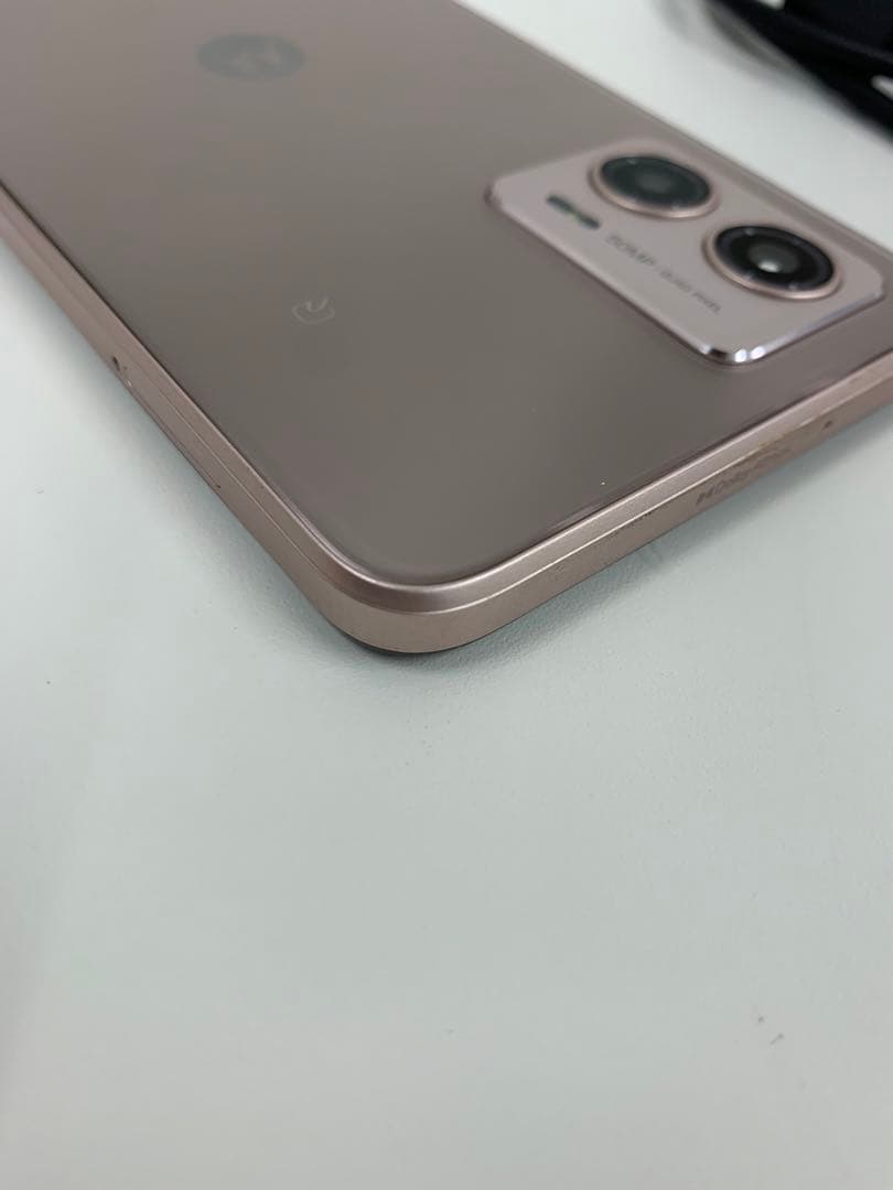 最安値！ 50MP QUAD PIXEL motorola moto 1163 - メルカリ