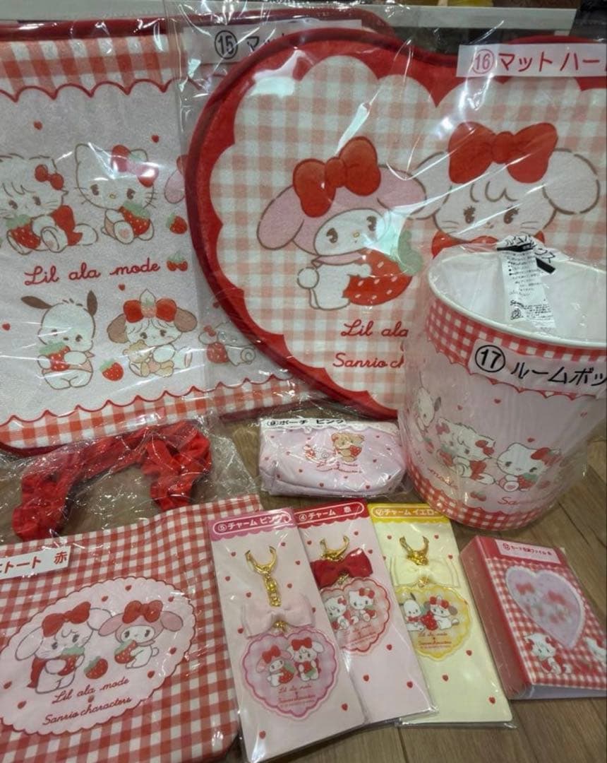Lil ala mode×サンリオ 当たりくじ 9点セット 1/30（金）～発売予定！「Lil ala mode×サンリオキャラクターズ 当り