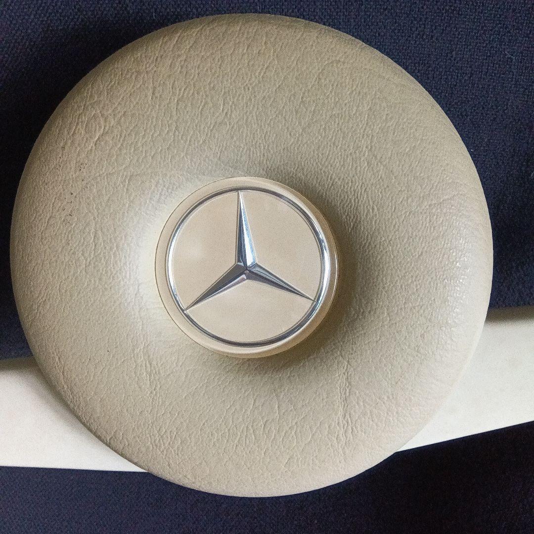 t*4様 メルセデス・ベンツ ホワイトステアリング 縦目 - メルカリ