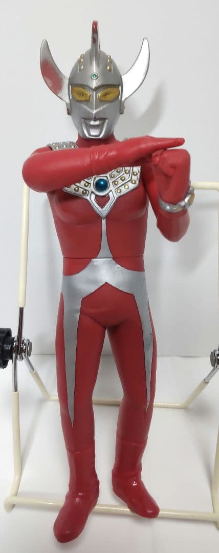 ウルトラマン ソフビ フィギュア ウルトラマンタロウ - メルカリ