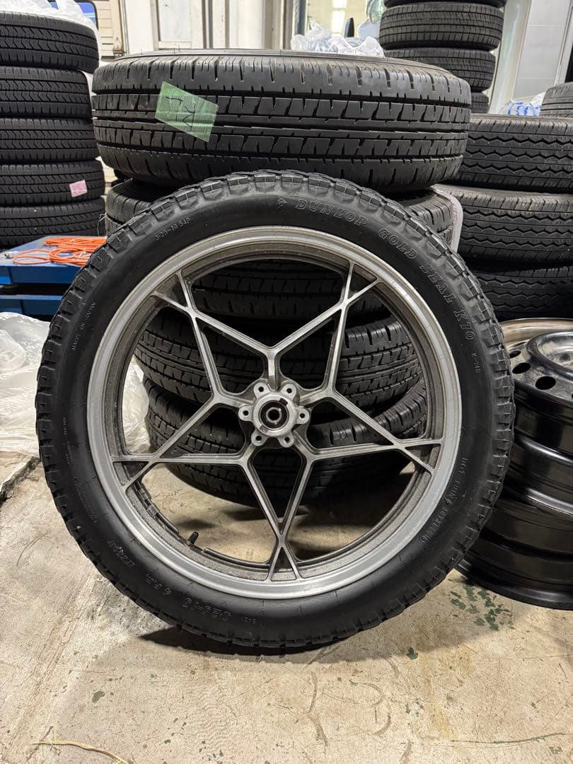 GSX400F 純正 フロント 星キャス 19インチ ダブルディスク対応 - メルカリ