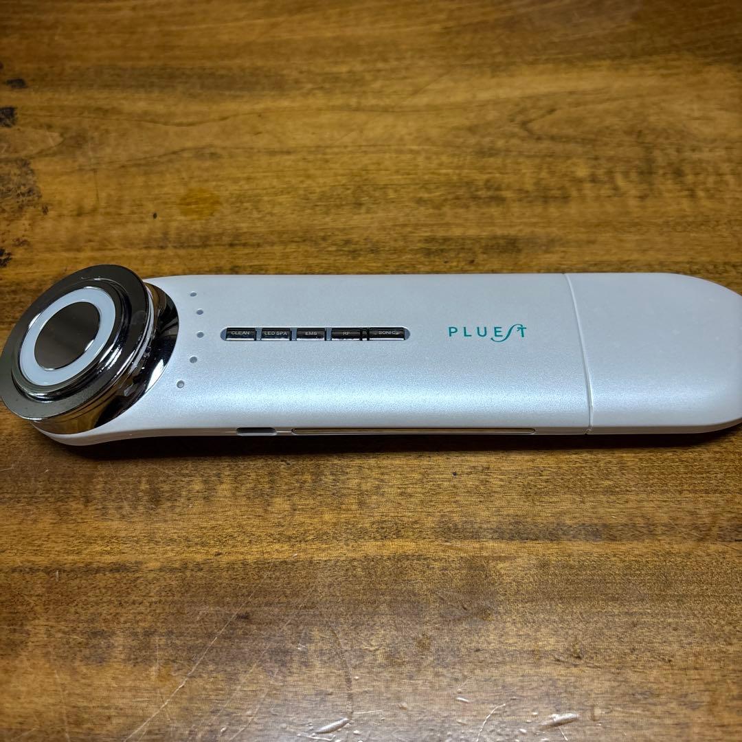 PLUEA 美顔器 ホワイト マルチフェイシャルスパ - PLUEST（プルエスト）公式ブランドサイト