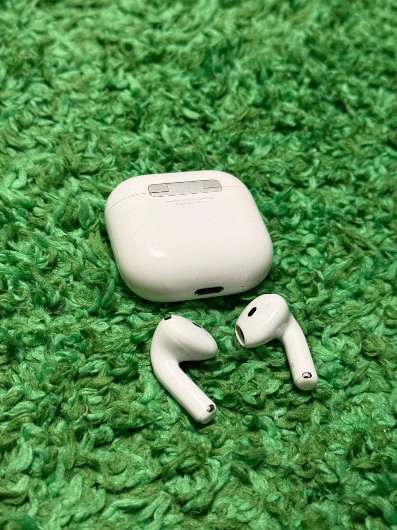 Apple AirPods（第4世代）本体 ケース付き AirPods 第4世代用 ソフトケース [クリア]｜株式会社PGA