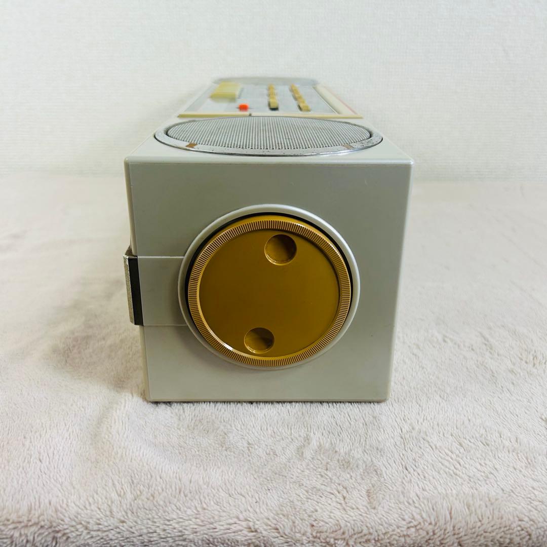 希少 動作品】SANYO MR-Q4 6スピーカー レトロラジカセ 当時物