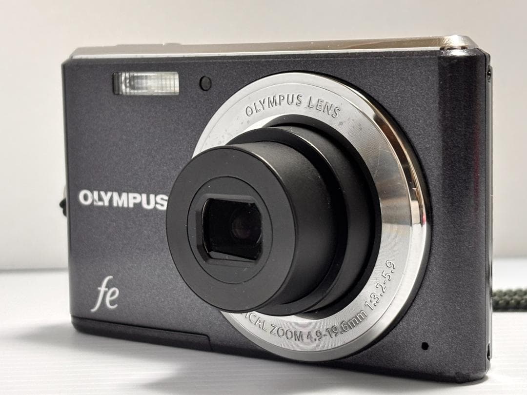 美品 Olympus fe-4050 12.0MP 4倍ズーム デジタルカメラ