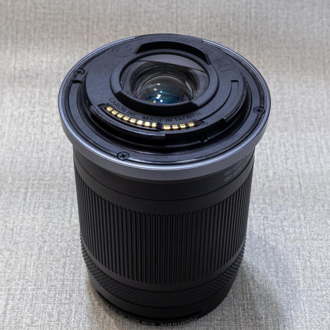 Canon 　RF-S18-150mm F3.5-6.3 IS STM