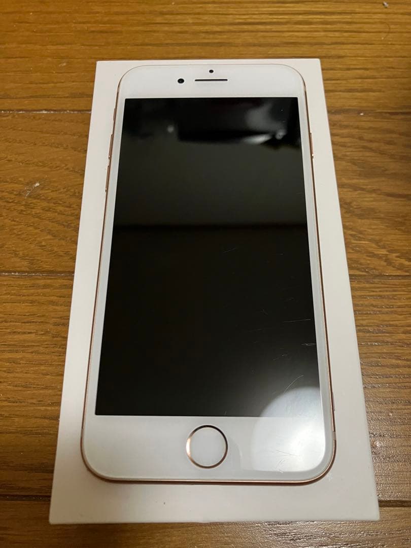 ⭐️期間限定セール⭐️ iPhone 8 Gold 256 GB SIMフリー