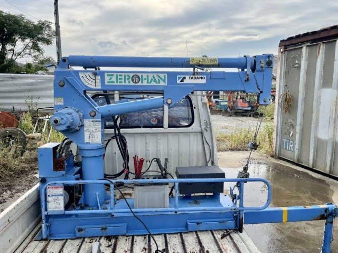 ゆうさん専用 TADANO タダノ クレーン 最大荷重490kg - メルカリ