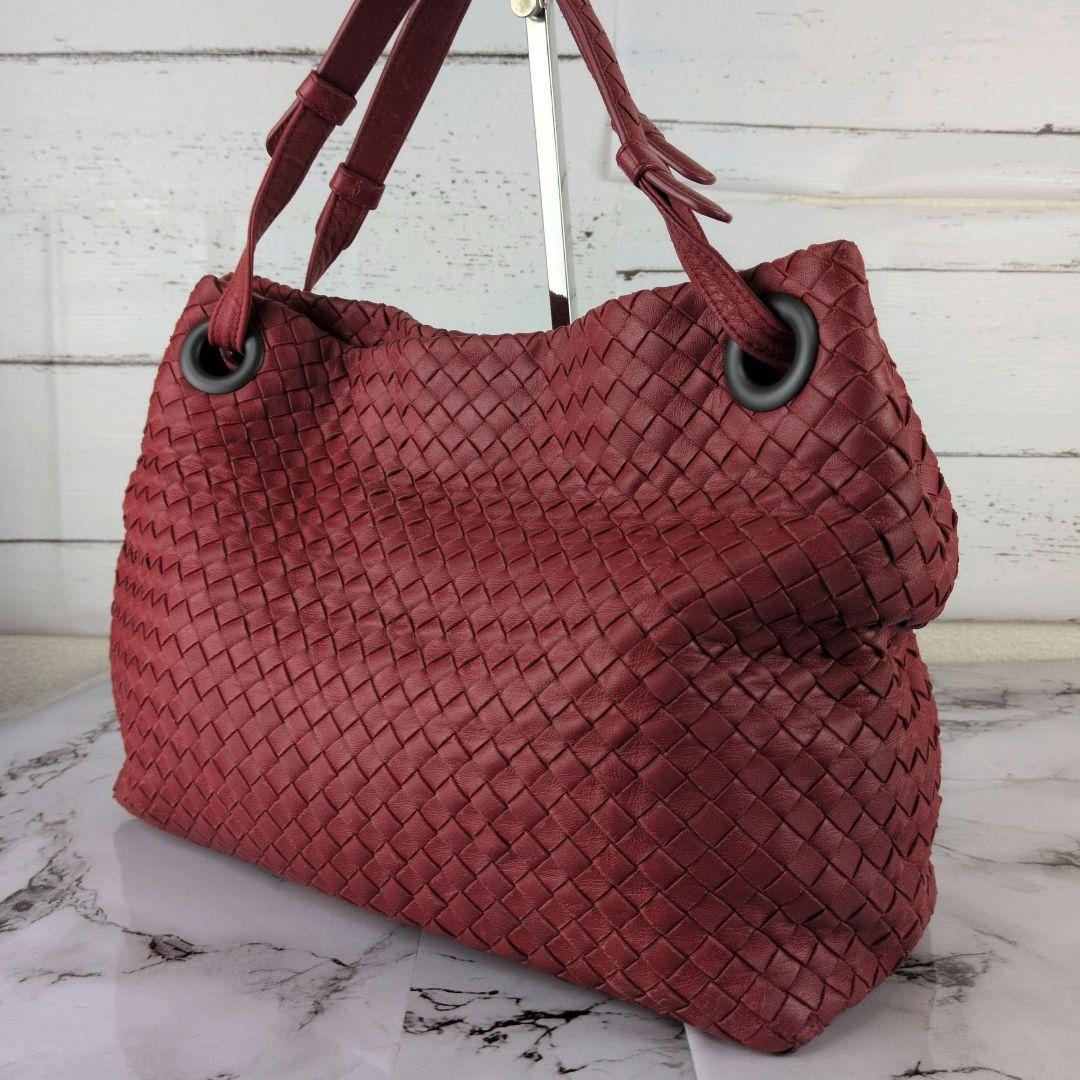 【人気】ボッテガヴェネタ☆ラージ　ガルダ イントレチャート ハンドバッグ BOTTEGA VENETA（ボッテガ・ヴェネタ） ラージ ガルダバッグ イントレ