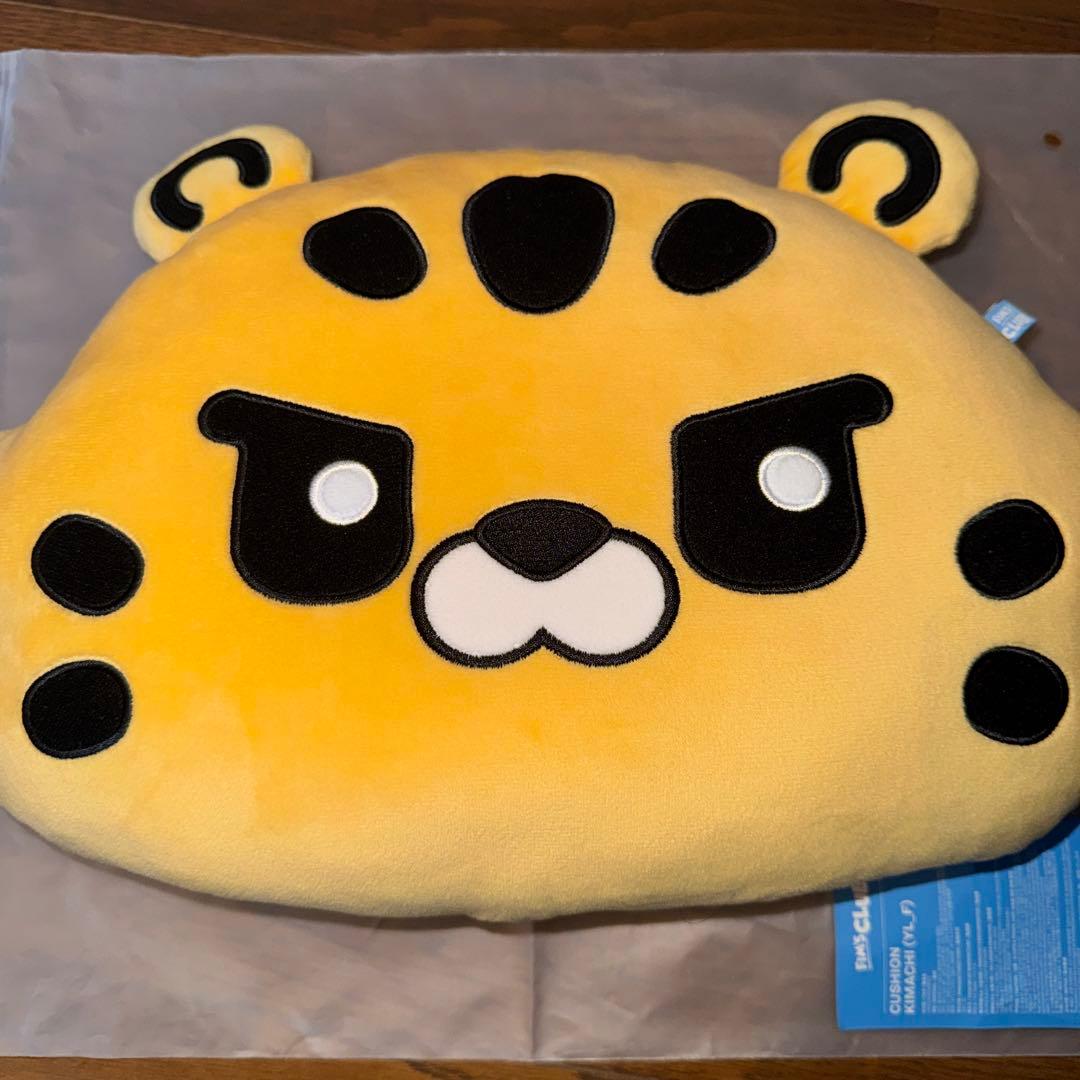 LESSERAFIM fim'sclub クッション キムアチ チェウォン - メルカリ