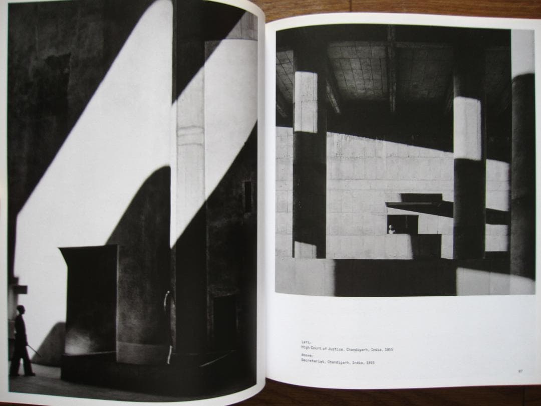 Constructing Worlds ベッヒャー グルスキー 杉本博司 ほか - メルカリ