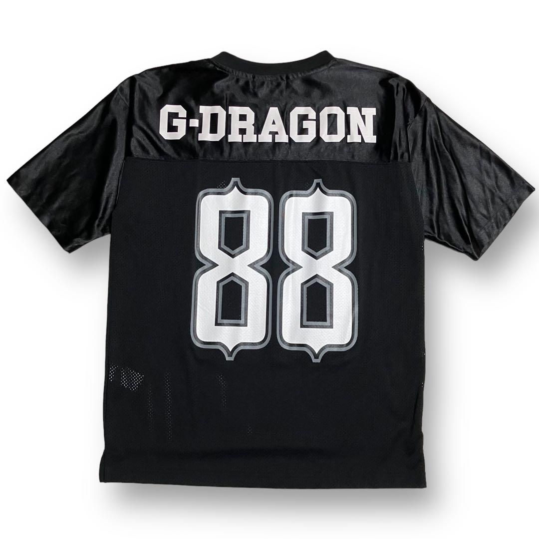 人気＊【GD】G-DRAGONユニフォームTシャツ - メルカリ