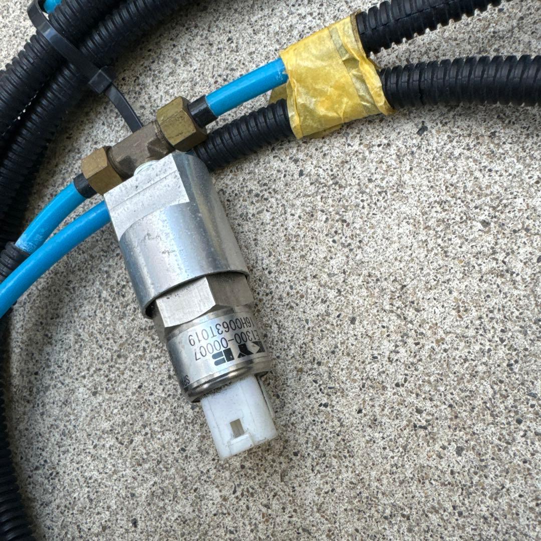 こう様専用 動作品 エアサス ボルドワールド 電磁弁 プレストレージ