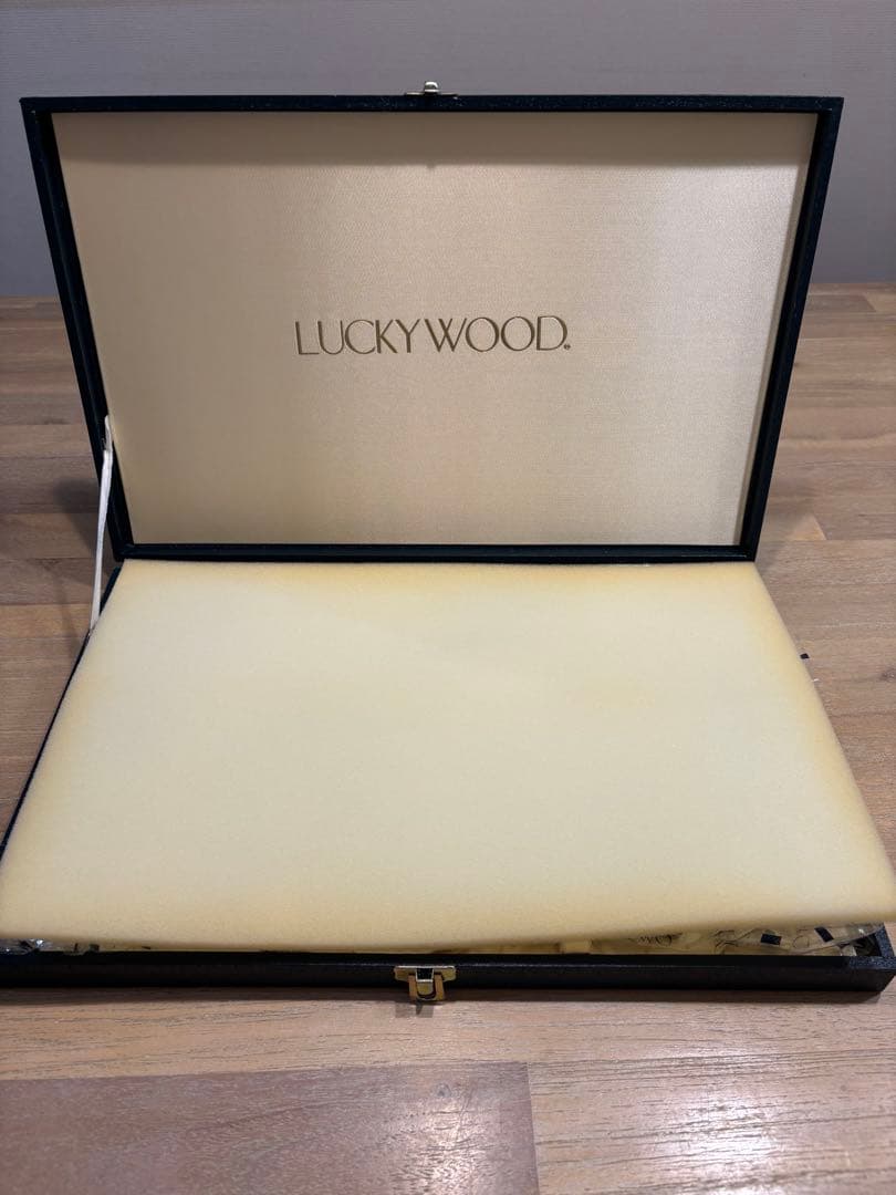 LUCKYWOOD 《エメラルド》カトラリー25pc.ディナーセット