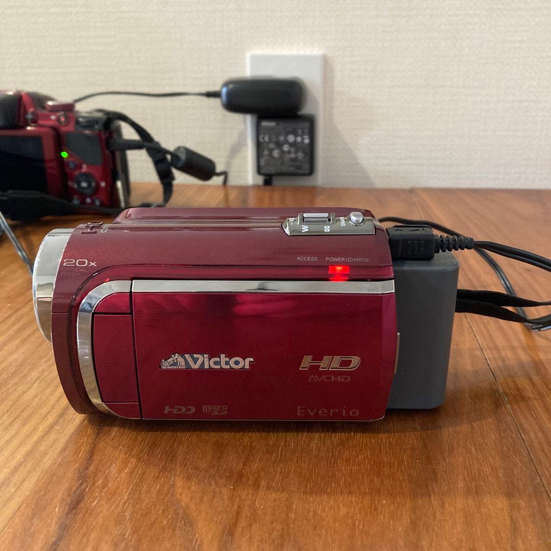 Victor Everio 赤 ビデオカメラ 本体 - メルカリ
