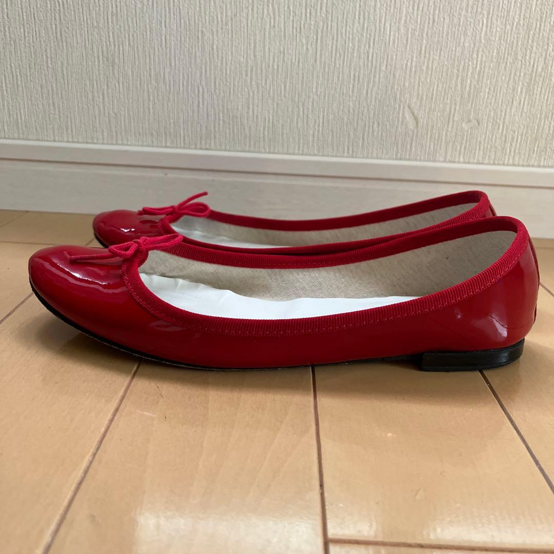 レペット バレエシューズ ラウンドトゥ エナメル リボン 赤 23.5 極美