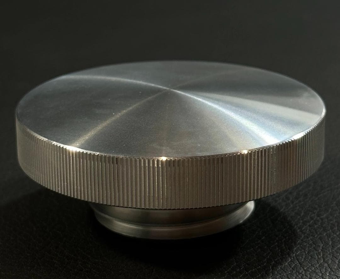 ロードスター M2 1001 1028 NA NB オイルフィラーキ m283 M2 1001風 ロードスター オイルフィラーキャップ ポリッシュ アルミ NA