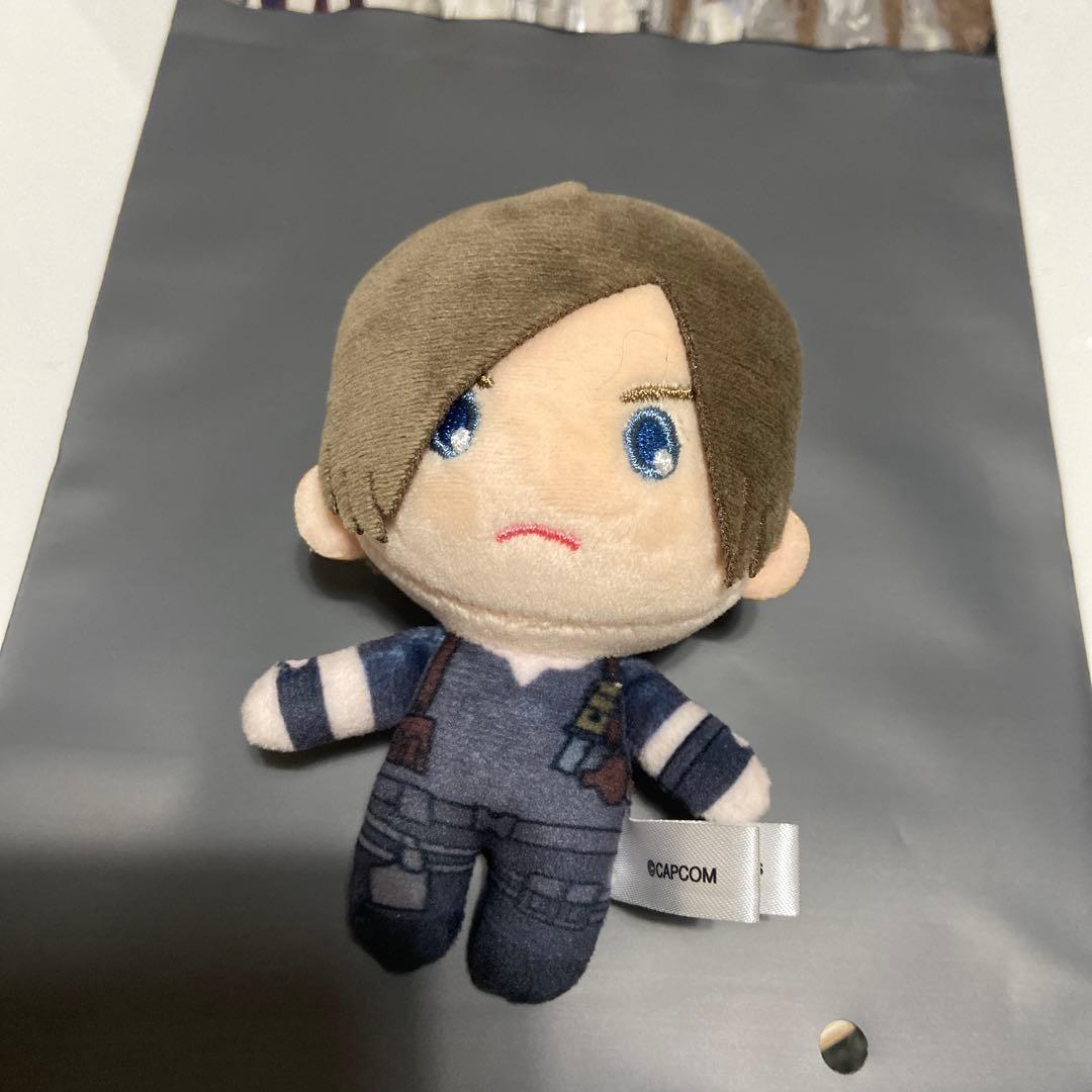 ユニバ USJ バイオハザード レオン コレクタブルマスコット - メルカリ