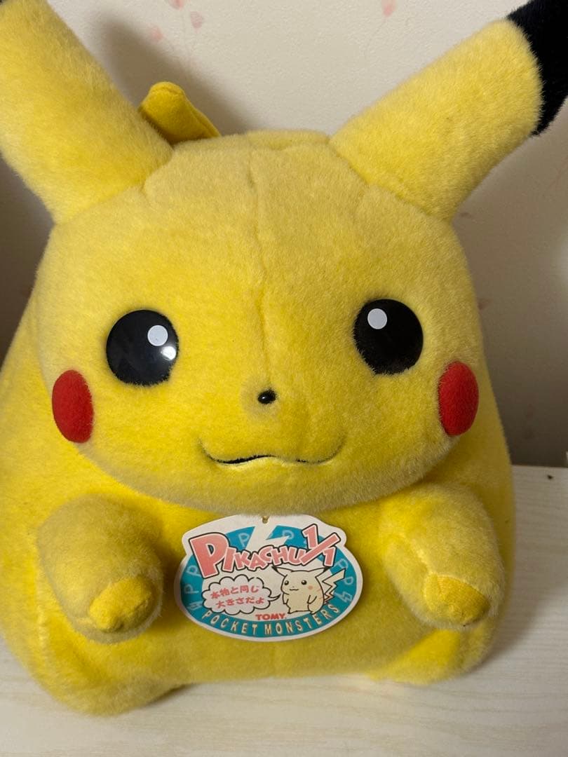 ピカチュウ 等身大ぬいぐるみ 1/1 TOMY ポケモン - メルカリ
