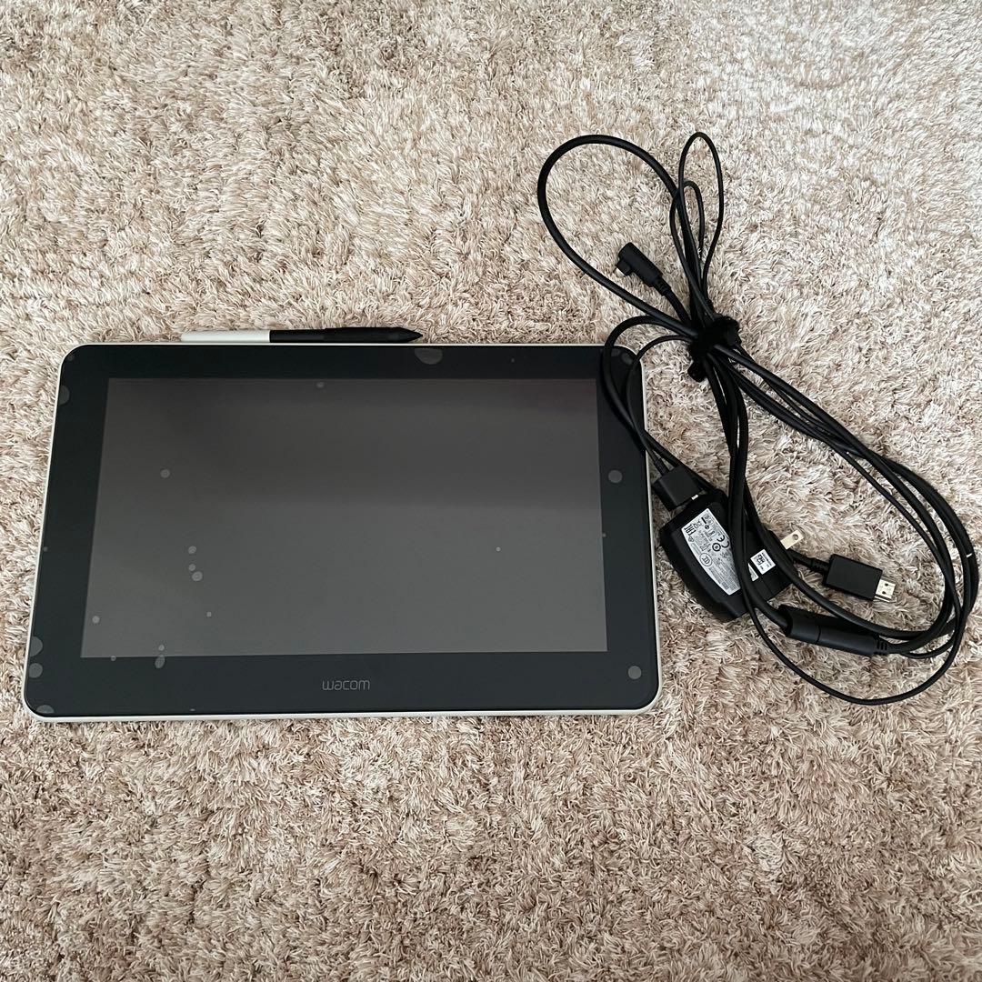 Wacom one 液晶ペンタブレット 本体 ホワイト Amazon.co.jp: 【Amazon.co.jp限定】 ワコム 13.3インチ 液タブ Wacom