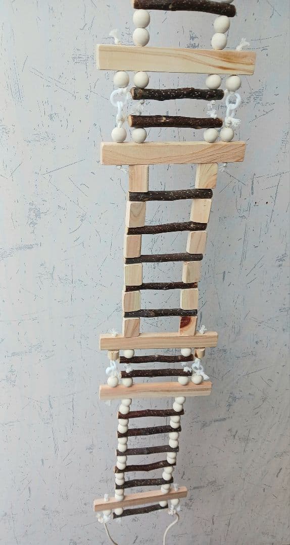 専用ページ ガジガジおもちゃ インコ バードトイ バルサ 止まり木