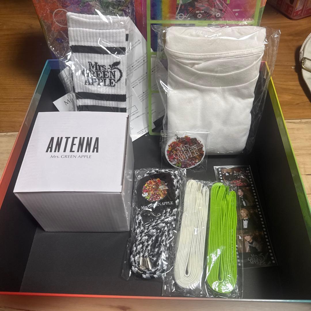 Mrs. GREEN APPLE ANTENNA JAM'S BOX - メルカリ