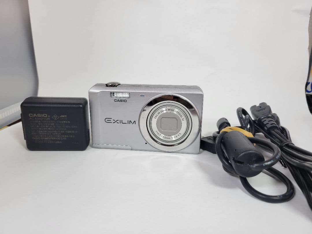 美品] CASIO EXILIM EX-ZS5 シルバー デジタルカメラ - メルカリ