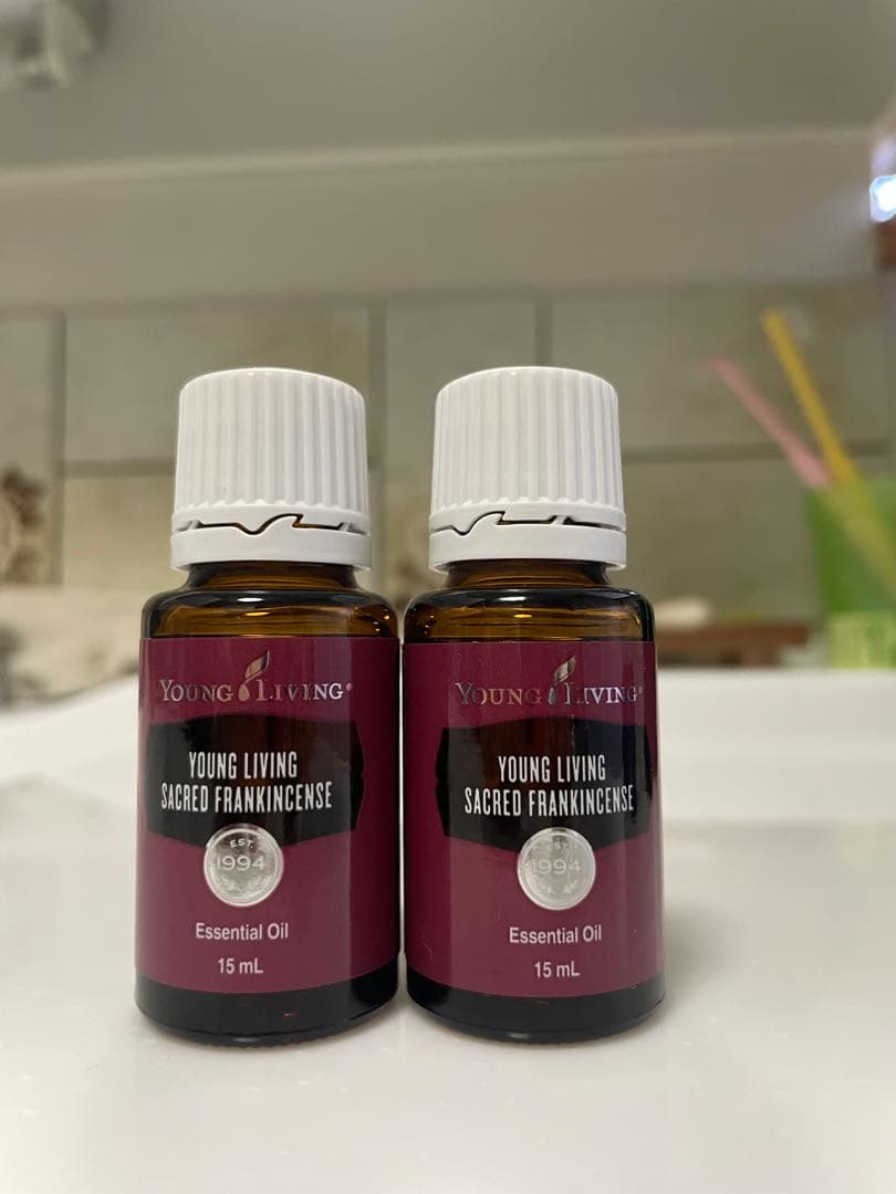 2本セット新品ヤングリヴィング　セイクリッドフランキンセンス15ml Amazon.co.jp: セイクレッド フランキンセンス 15ml : ビューティー