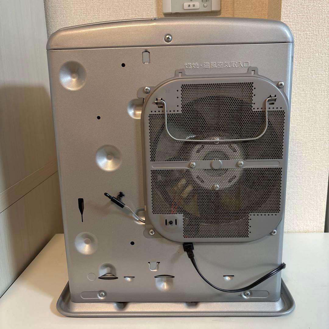 送料込み 石油ファンヒーター/石油ストーブ FW-3220S - メルカリ