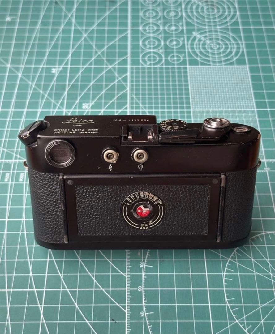 Leica M4 Black実用向き・動作良好