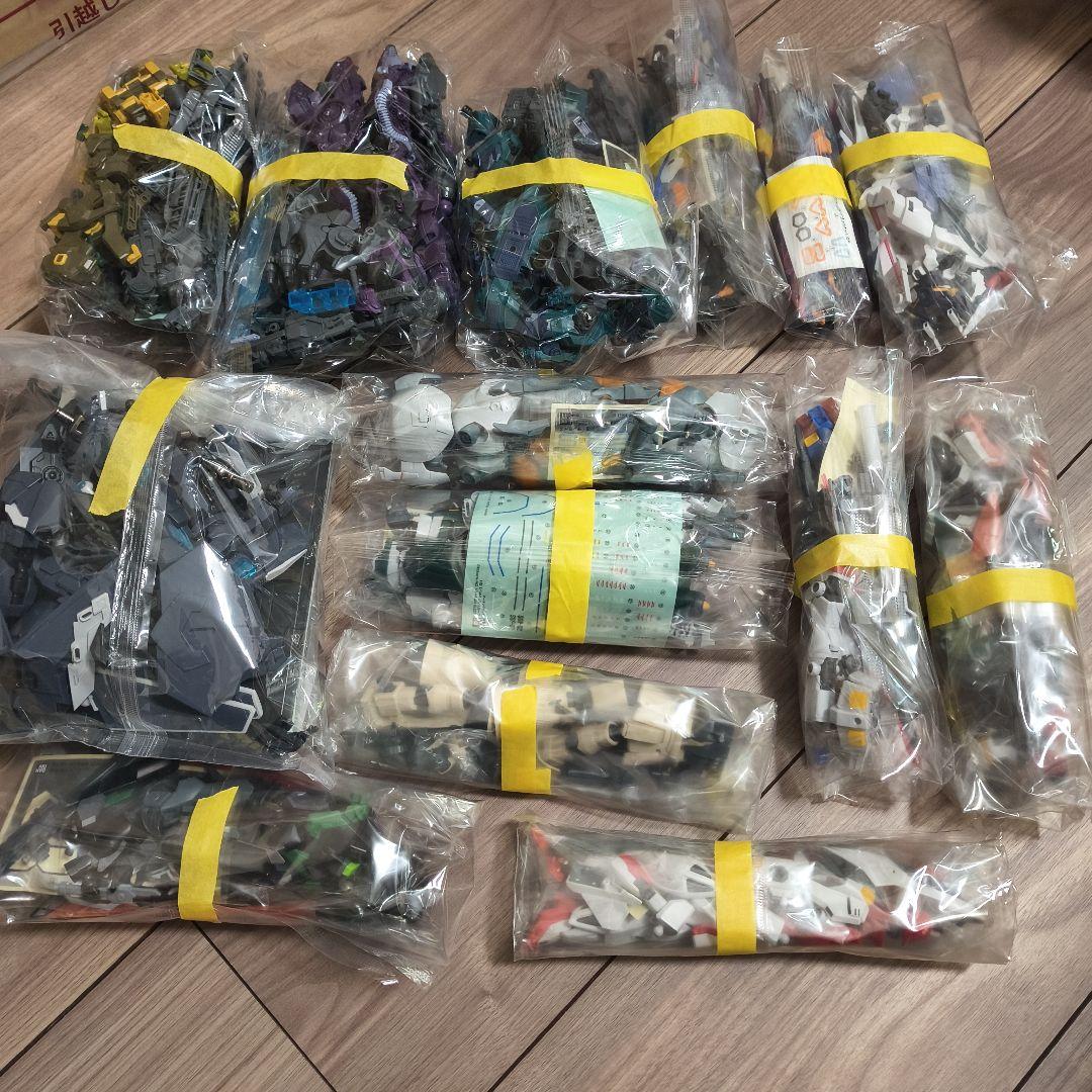 HGガンプラ等 組立済みまとめうり② HGガンプラ等 組立済みまとめうり②