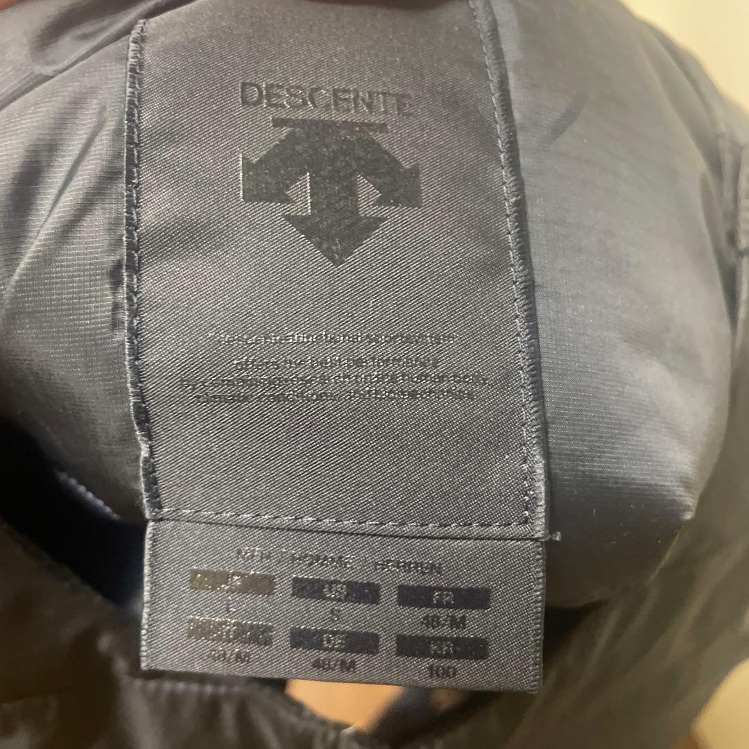 デサントオルテライン ダウンインナー JP/L ネイビー - メルカリ