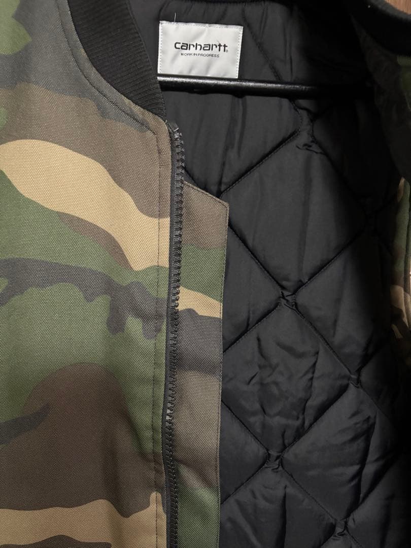 Carhartt カーハート 迷彩 カモ ダウン ベスト Lサイズ - メルカリ
