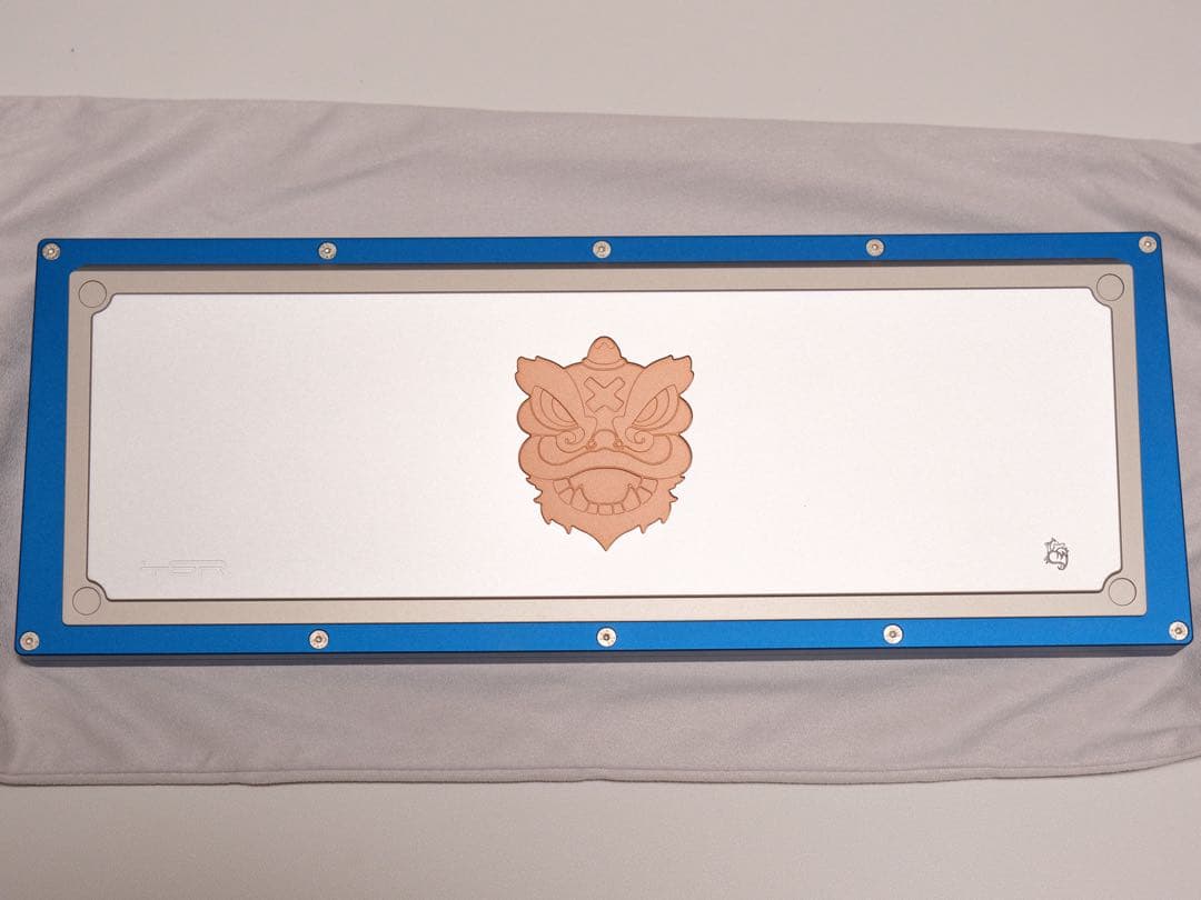 未使用】TGR Shi VA Blue バッジセット - メルカリ