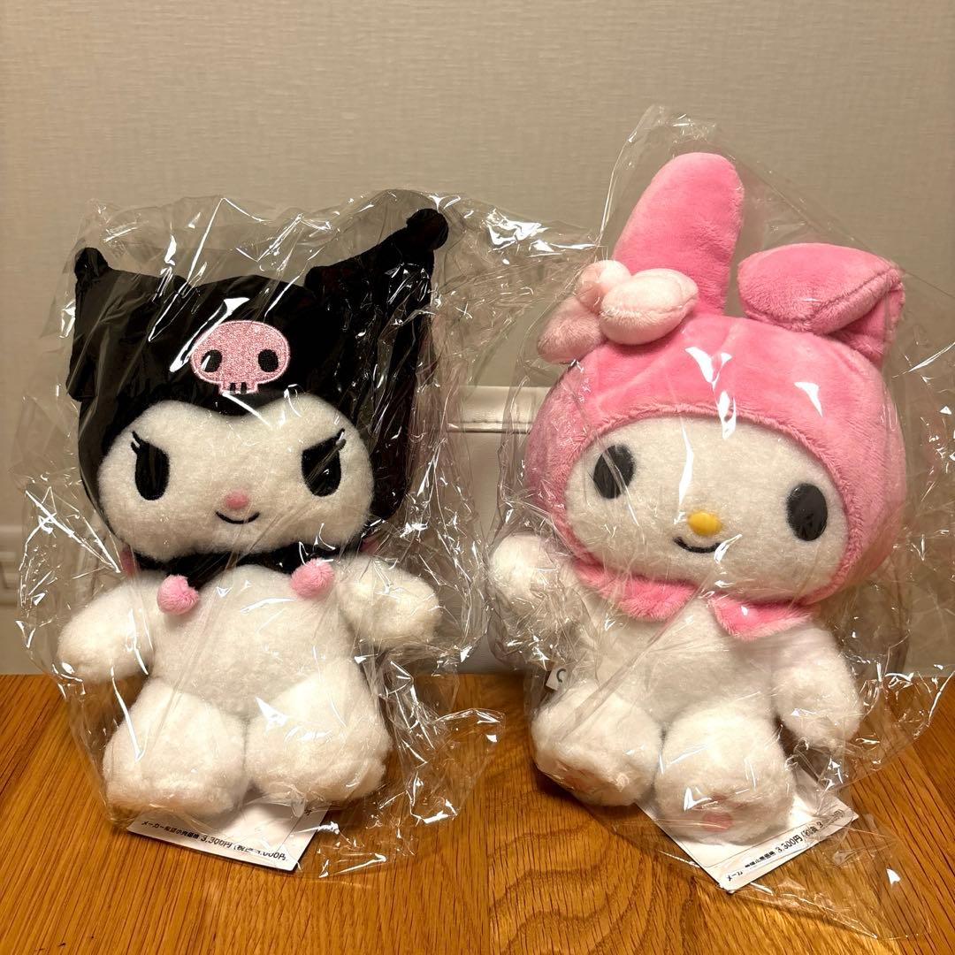 （バラ売り1体4500円）Netflixオリジナルアニメ マイメロ クロミ マイメロ＆クロミ、ふわふわキュートなぬいぐるみやトートバッグが登場