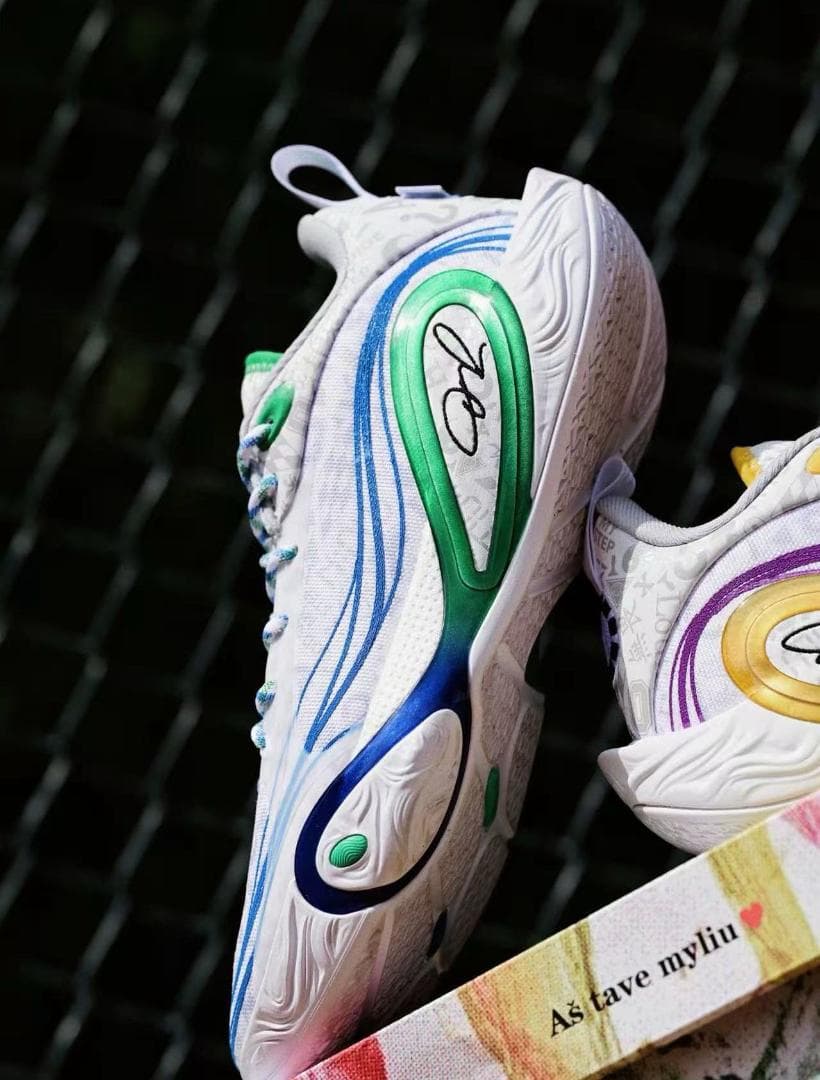 リーニン WOW The Dlo1 キャリア US 7 24.5 cmフォロー割 - メルカリ