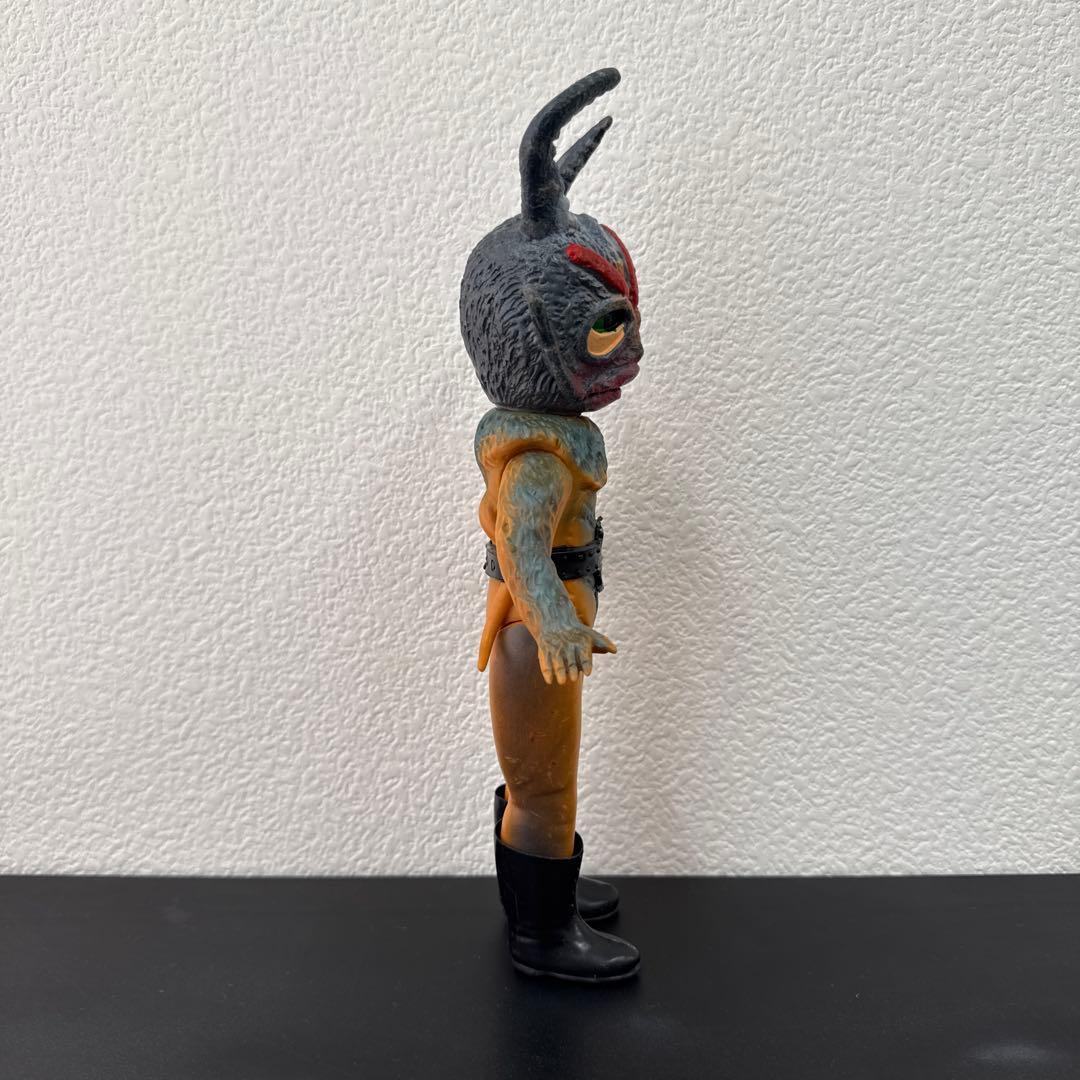 当時物 旧バンダイ 仮面ライダー 怪人 地獄サンダー ソフビ - メルカリ