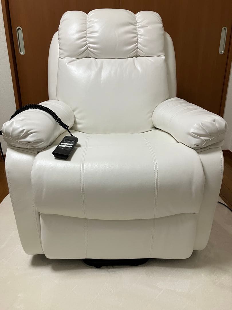 電動リクライニングソファ　SHIFFON Jr. マツエク　ネイル　エステ 電動ラウンジチェア SHIFFON Jr （シフォンジュニア）（ホワイト）の