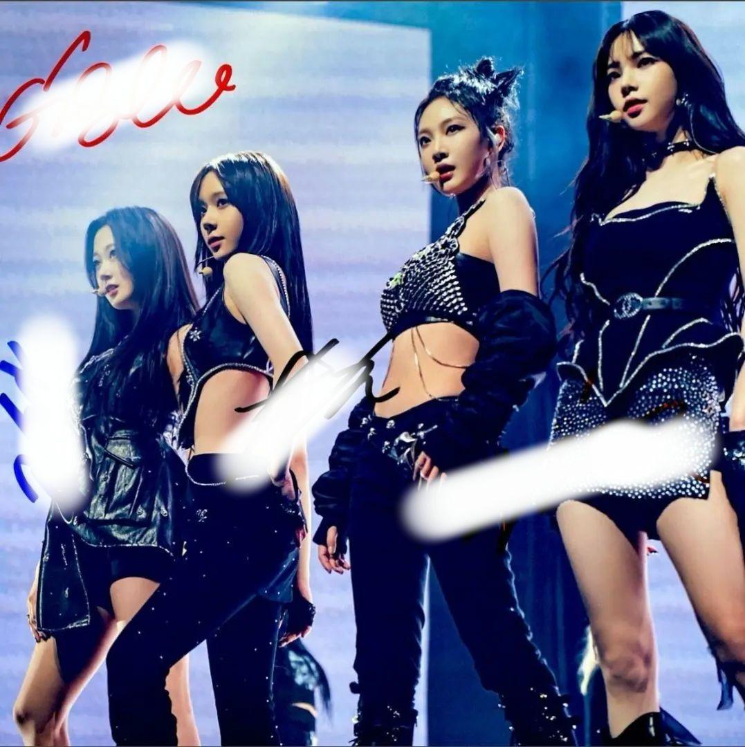 aespa 直筆サイン入り 写真 - メルカリ