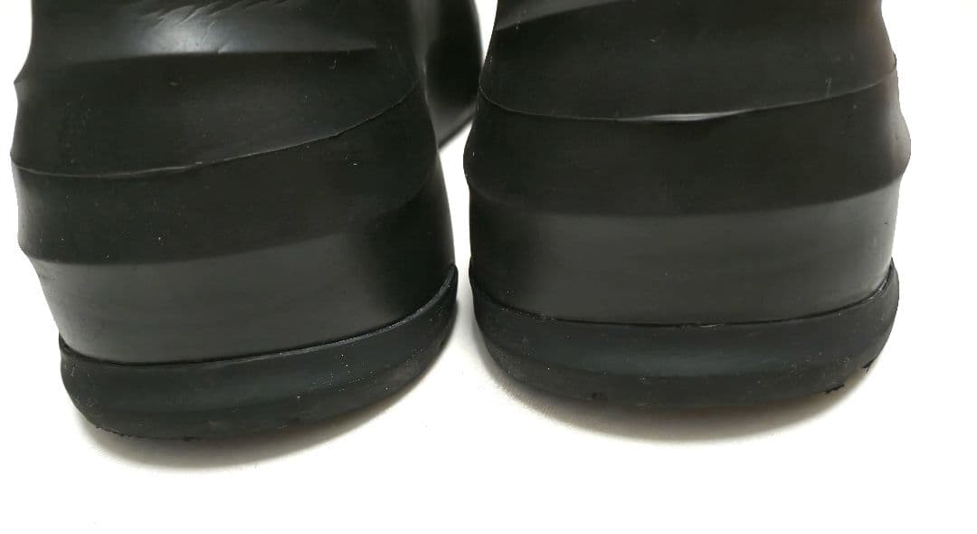 GIVENCHYジバンシーMonumental Mallowラバースニーカー40 - メルカリ