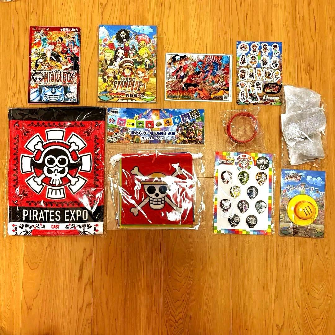 ワンピース 歴代映画入場特典＋歴代映画全15作パンフレット