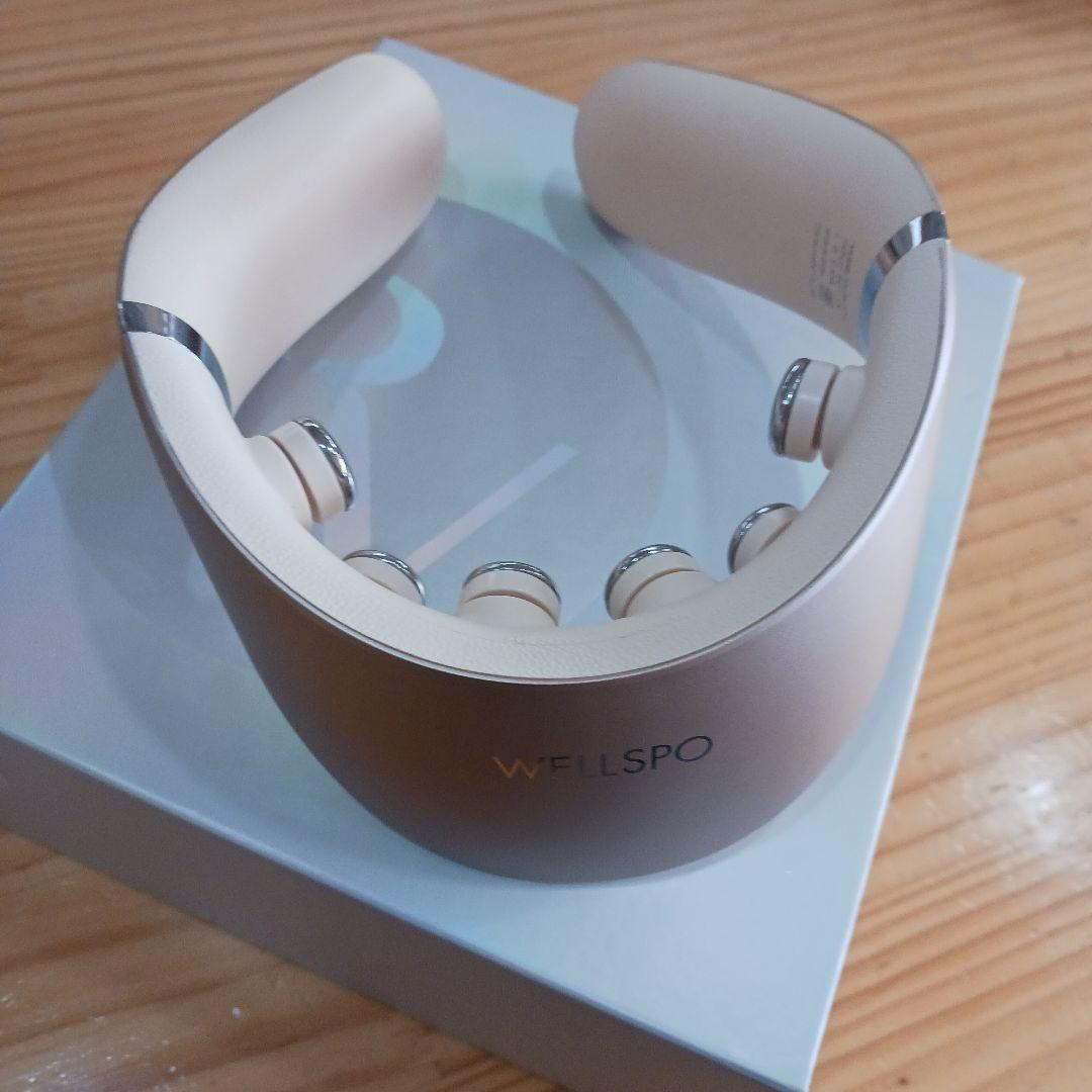 WELLSPO　EMS　マッサージ機　リラクビー Amazon.co.jp: 【WELLSPO】リラクビー 首にかけるだけ EMS 首 肩 温感