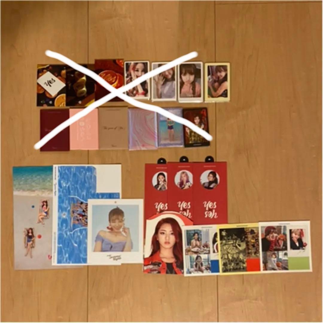 TWICE アルバム、CD、グッズ まとめ売り！ - メルカリ