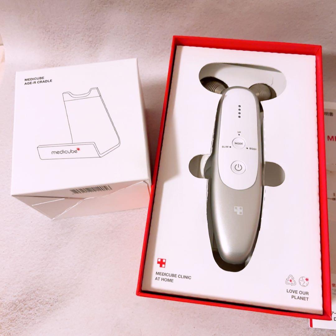 ☆美品☆ メディキューブ AGE-R DEVICE ダーマEMSショット MEDICUBE(メディキューブ) / AGE-R EMSダーマショットの公式商品情報