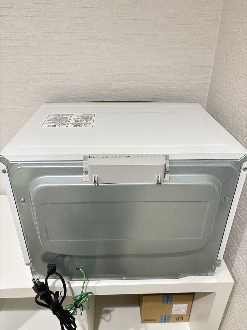 48.石窯オーブンレンジ 東芝 ER-ND7 角皿付き ホワイト - メルカリ