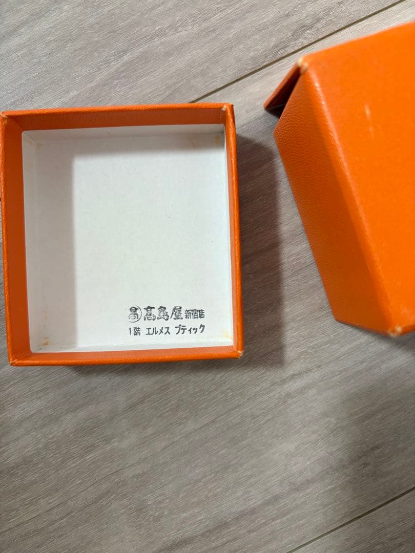 HERMES オレンジ ギフトボックス - メルカリ