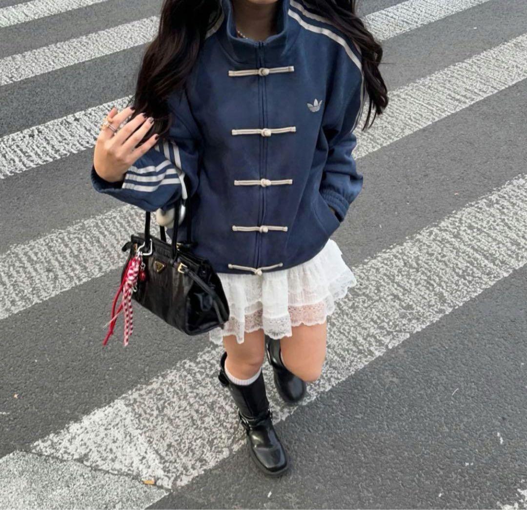 新品 アディダス 中国限定 蛇年 トラックジャケット 青色 男女兼用 XS