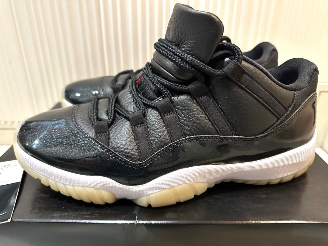 シューズ(男性用) Nike Air Jordan 11 Low \"72-10\" 28.5cm